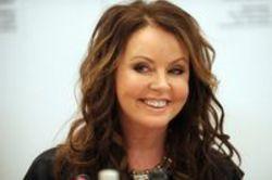 Download Sarah Brightman ringtones for Apple iPod touch 5g free.