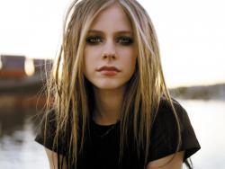 Cut Avril Lavigne songs free online.