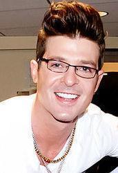 Cut Robin Thicke songs free online.
