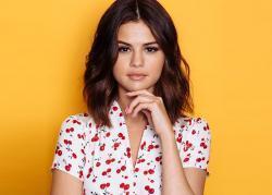 Cut Selena Gomez songs free online.