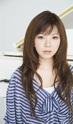 Download Yui Makino ringtones free.